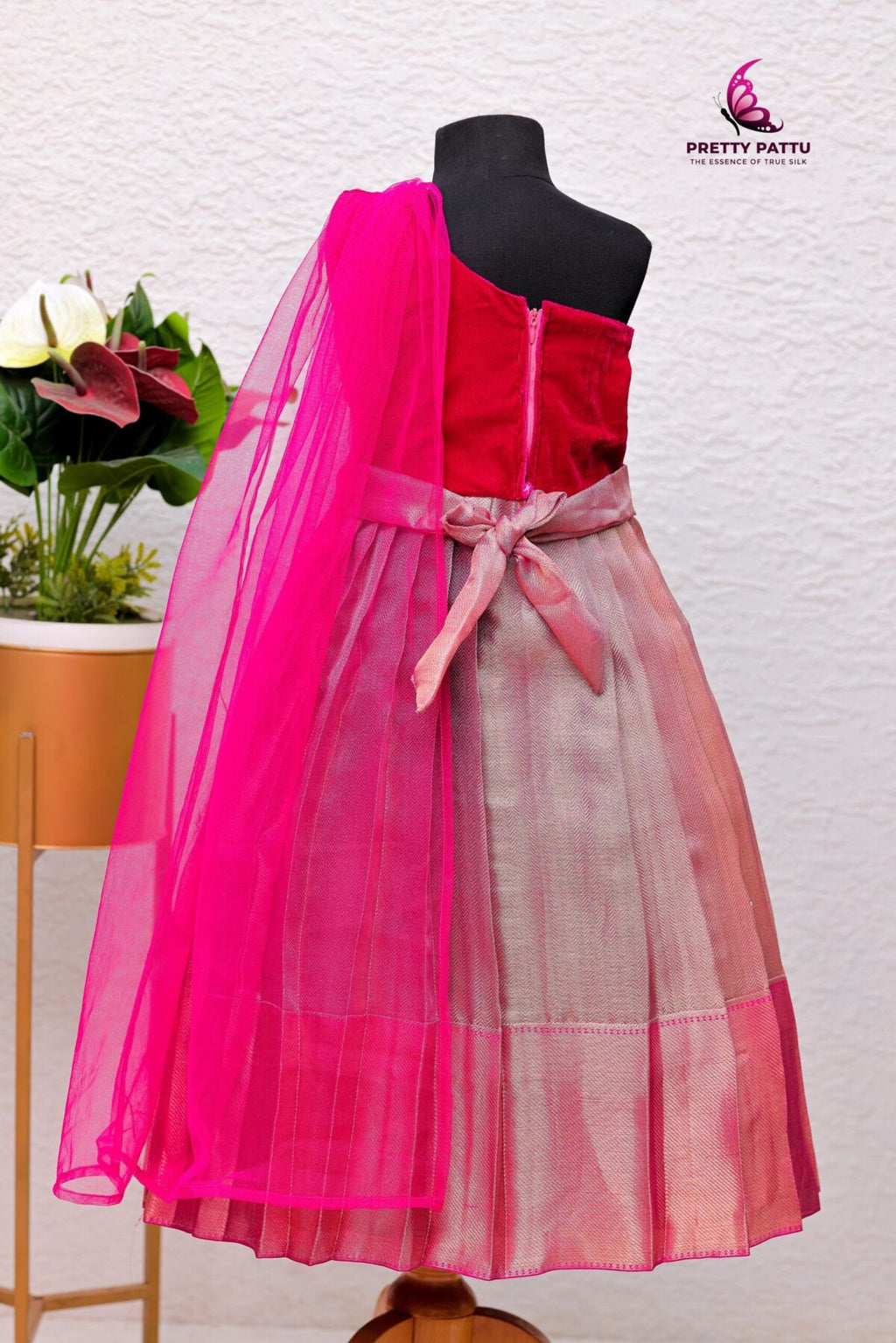 JO PINK