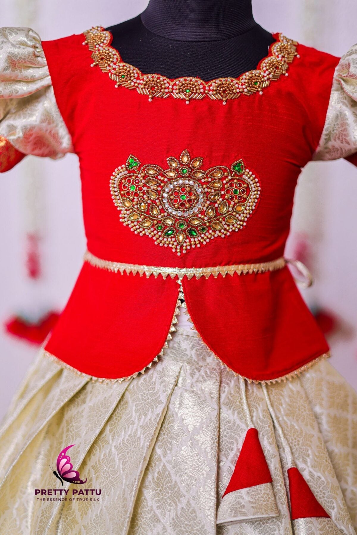 Semi-banarasi silk lehanga white