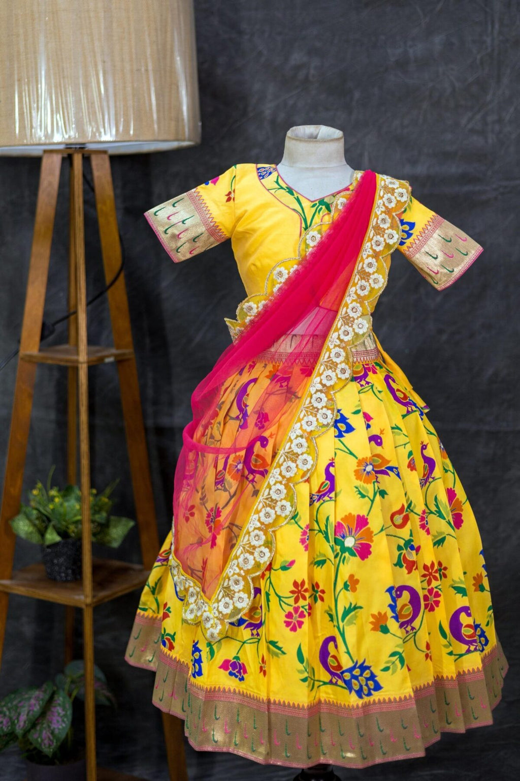 Paithani half saree model