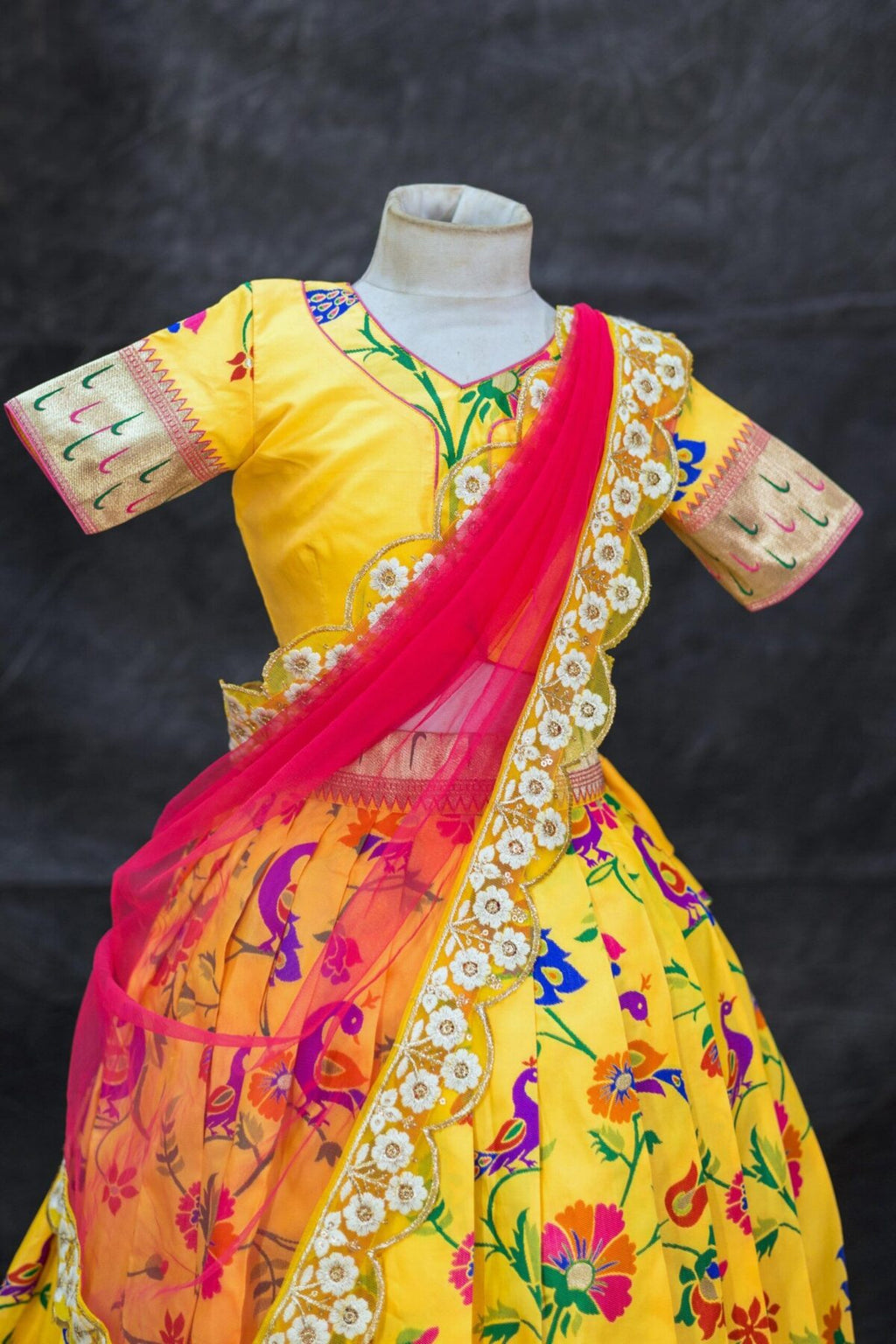Paithani half saree model