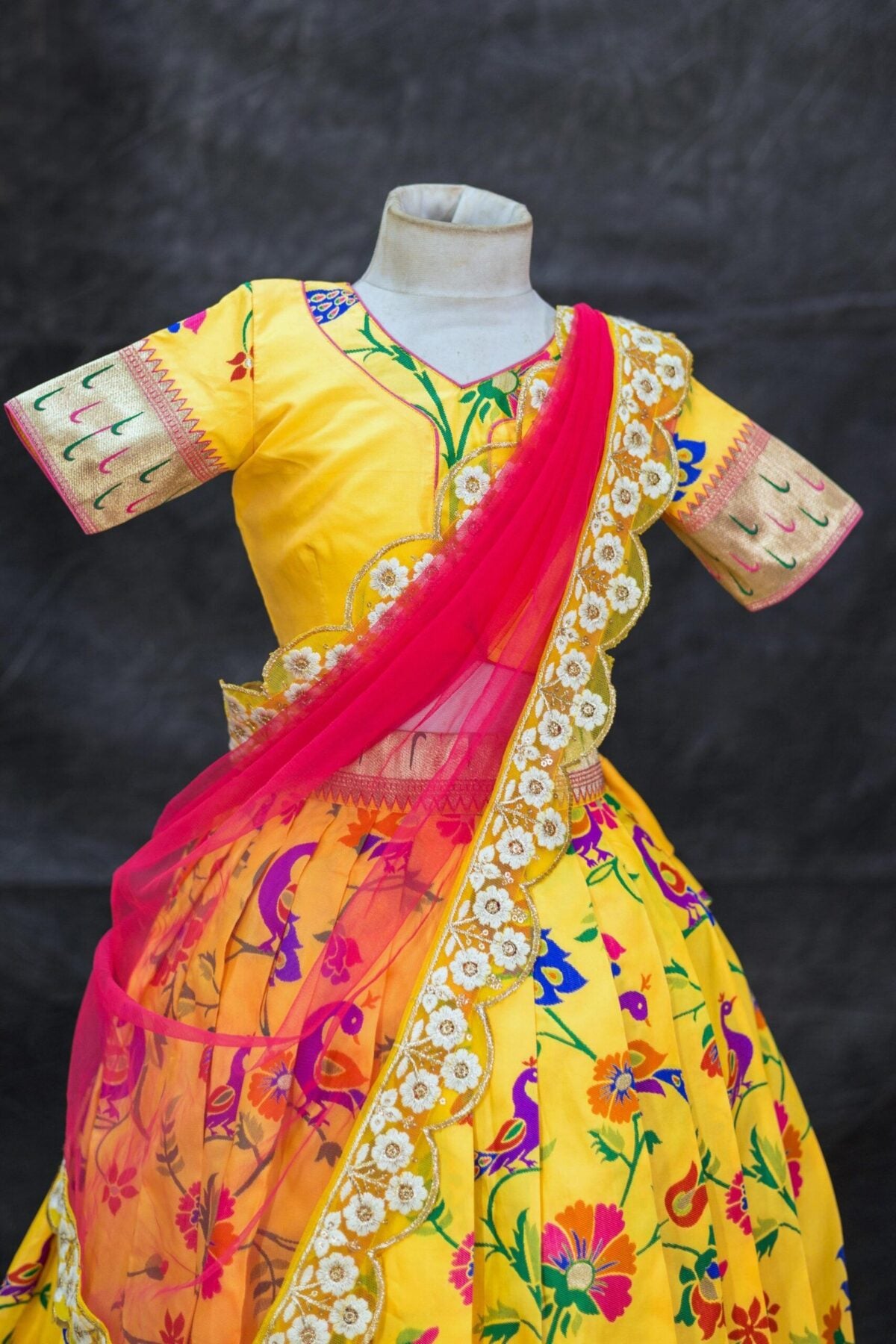 Paithani half saree model