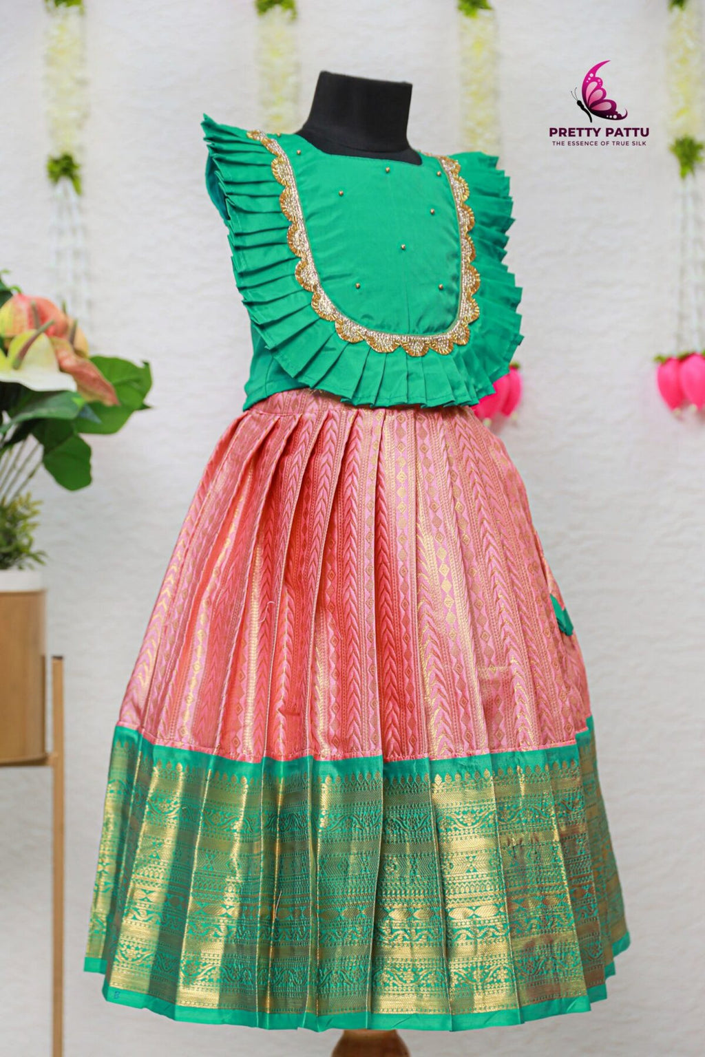 Semi Banarasi