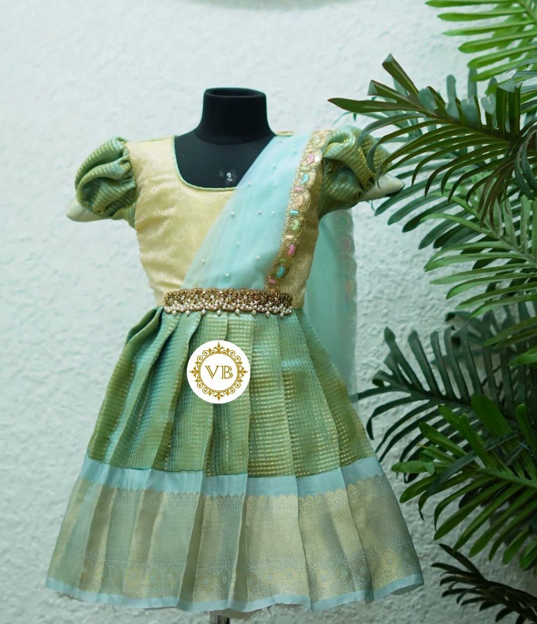 Ashwini Banarasi Tissue Lehanga