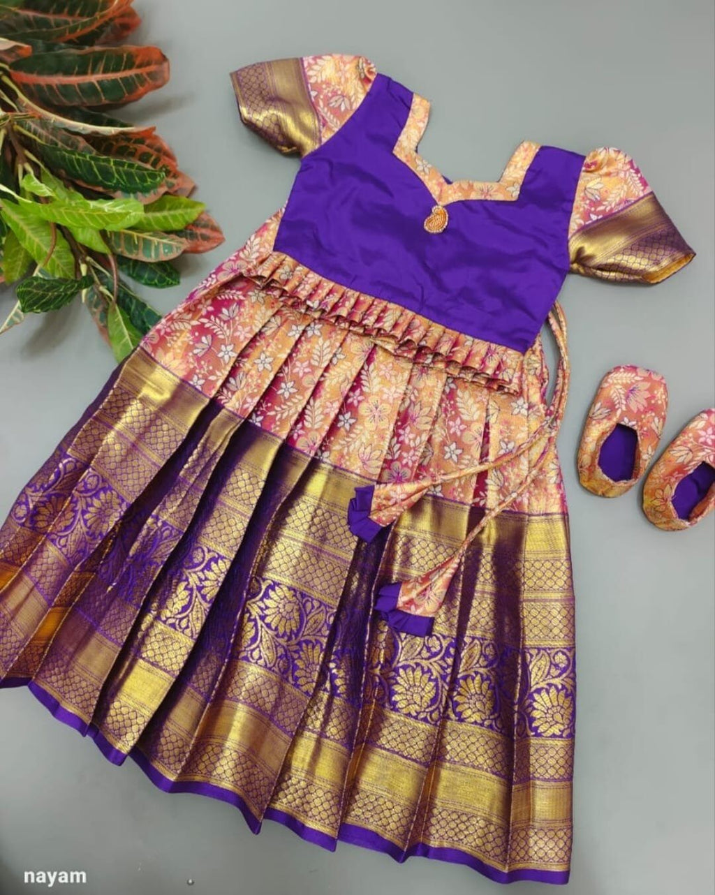 Banarasi lehenga