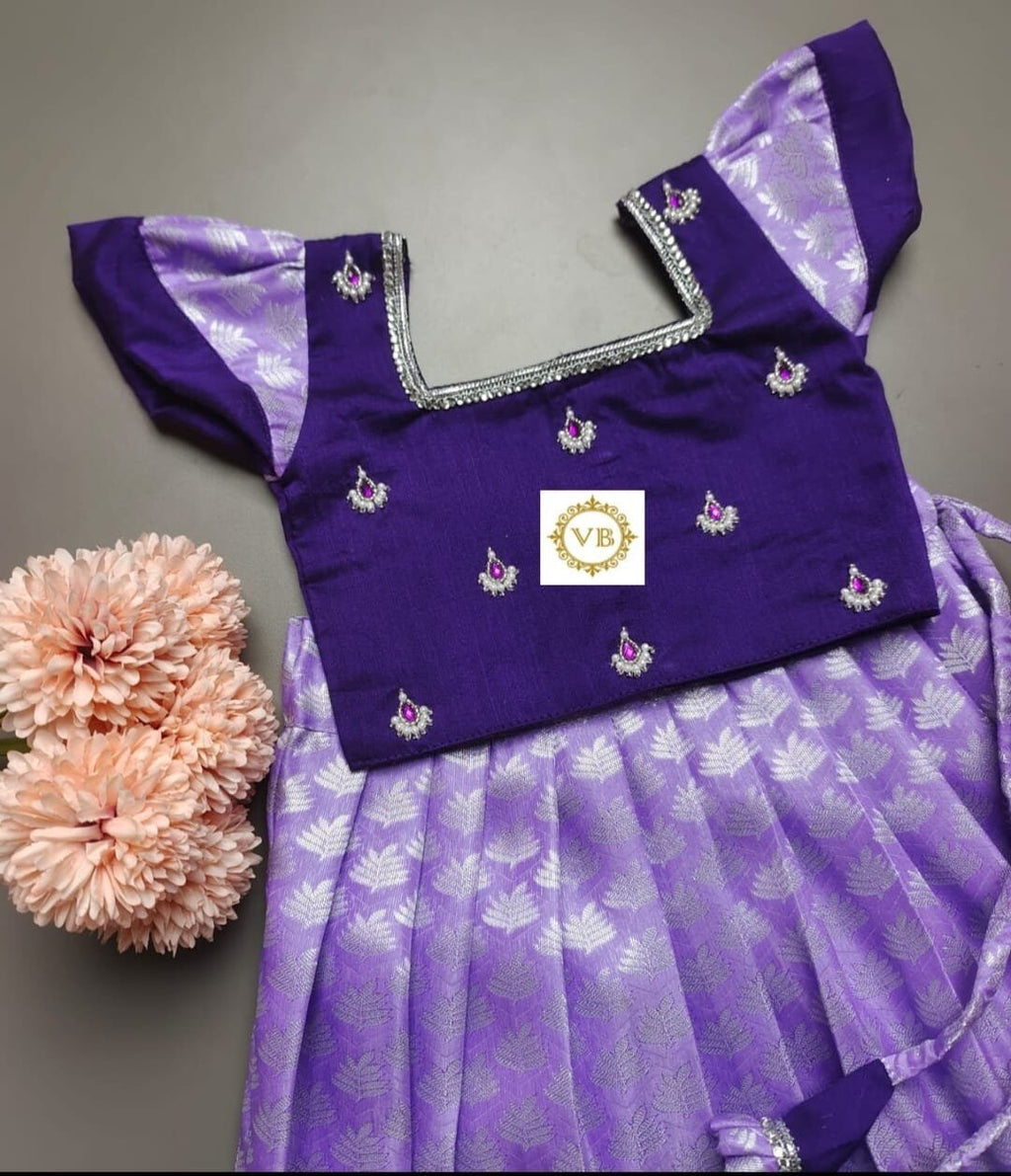 kanchi pattu DRESS