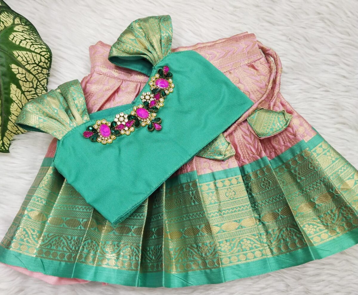Semi Kanchi Pattu Lehenga