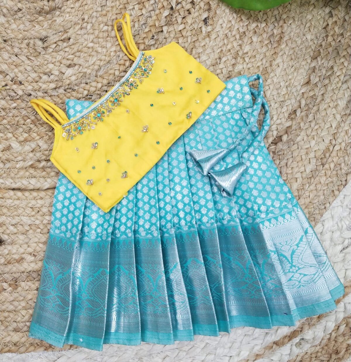 KANCHI PATTU LEHENGA WITH SILK COTTON TOP