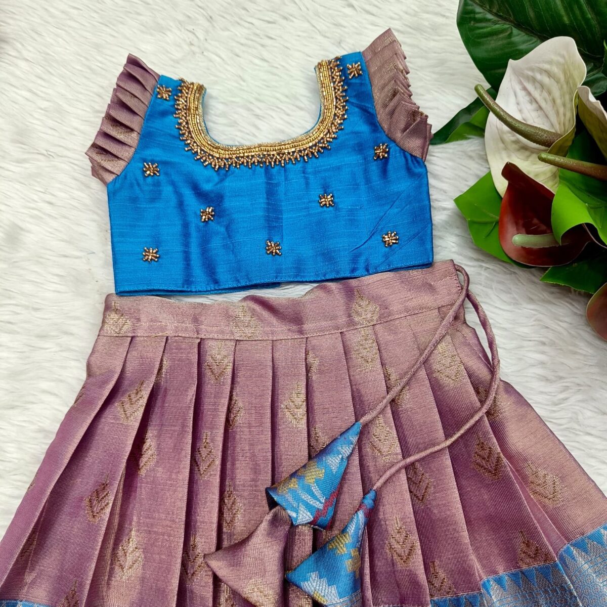 Kanchi Pattu Padavadai with Aari Work Blouse