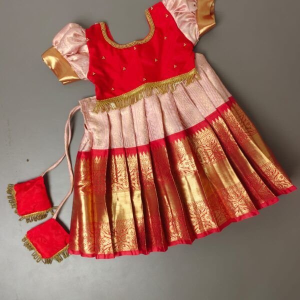 Banarasi Royal Family Ensemble