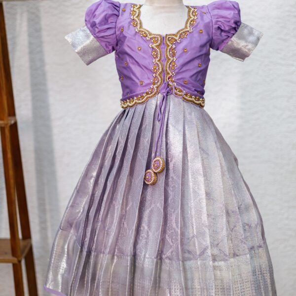 Tissue Banarasi Frock with Overcoat Model