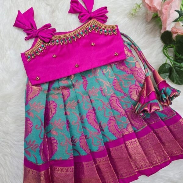 Tissue Banarasi Lehanga Set