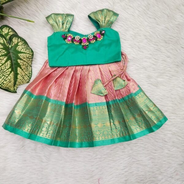 Semi Kanchi Pattu Lehenga