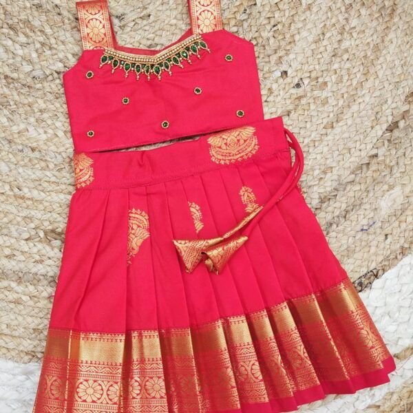 KUMBAKONAM SOFT-SILK LEHENGA AARI WORK TOP