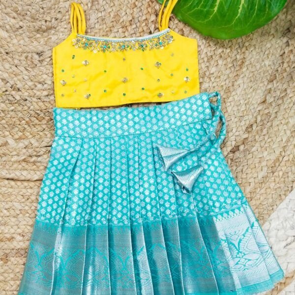 KANCHI PATTU LEHENGA WITH SILK COTTON TOP