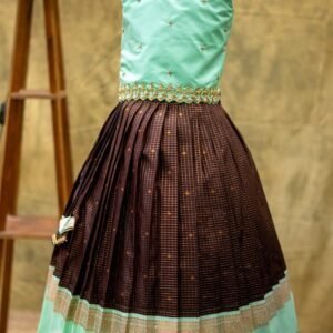 Kumbakonam Soft Silk Vairaosi Fabric