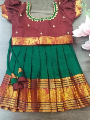 Premium Narayan Pattu Pavadai