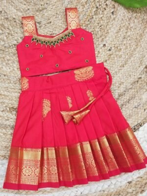 KUMBAKONAM SOFT-SILK LEHENGA AARI WORK TOP