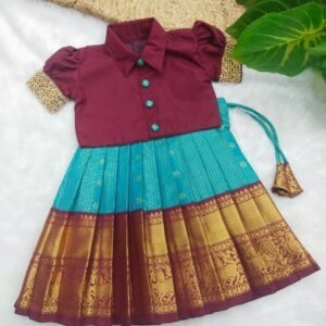 Kumbakonam Soft Silk Diamond Needle Weaving Pattu Pavadai