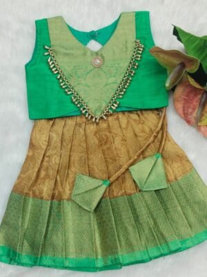 Semi Cora Silk Pattu Pavadai